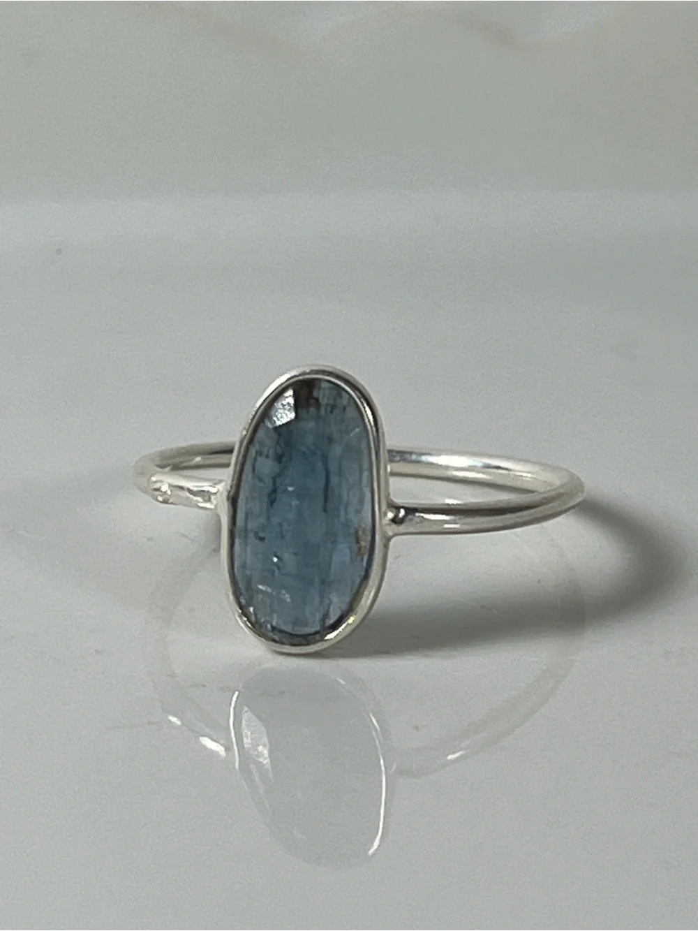 Solid Sterling Silver 925 Blue Kyanite Gemstone Flat Stacker Ring Size 8.25